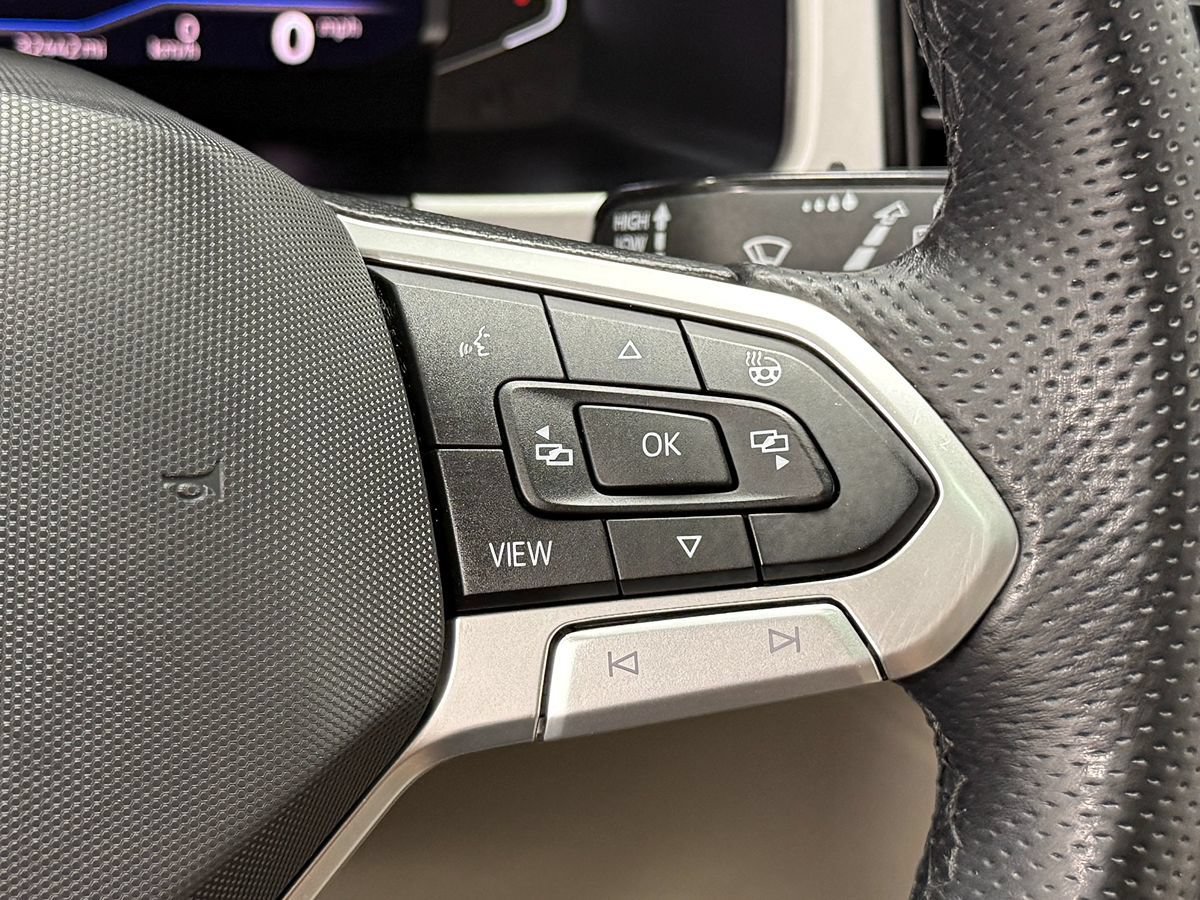 Used 2022 Volkswagen Atlas SEL Premium R-Line AWD/4WD image 20