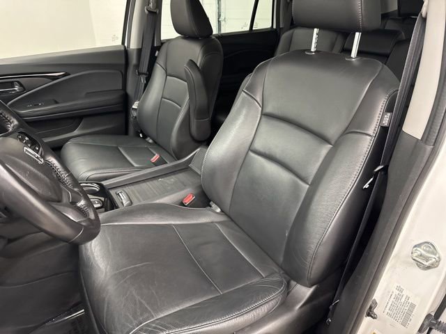 Certified 2021 Honda Pilot Touring image 14