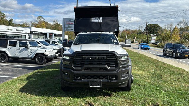 New 2025 RAM 5500 Tradesman image 3