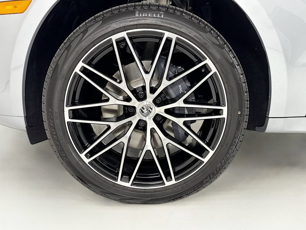 New 2026 Porsche Macan AWD/4WD image 34