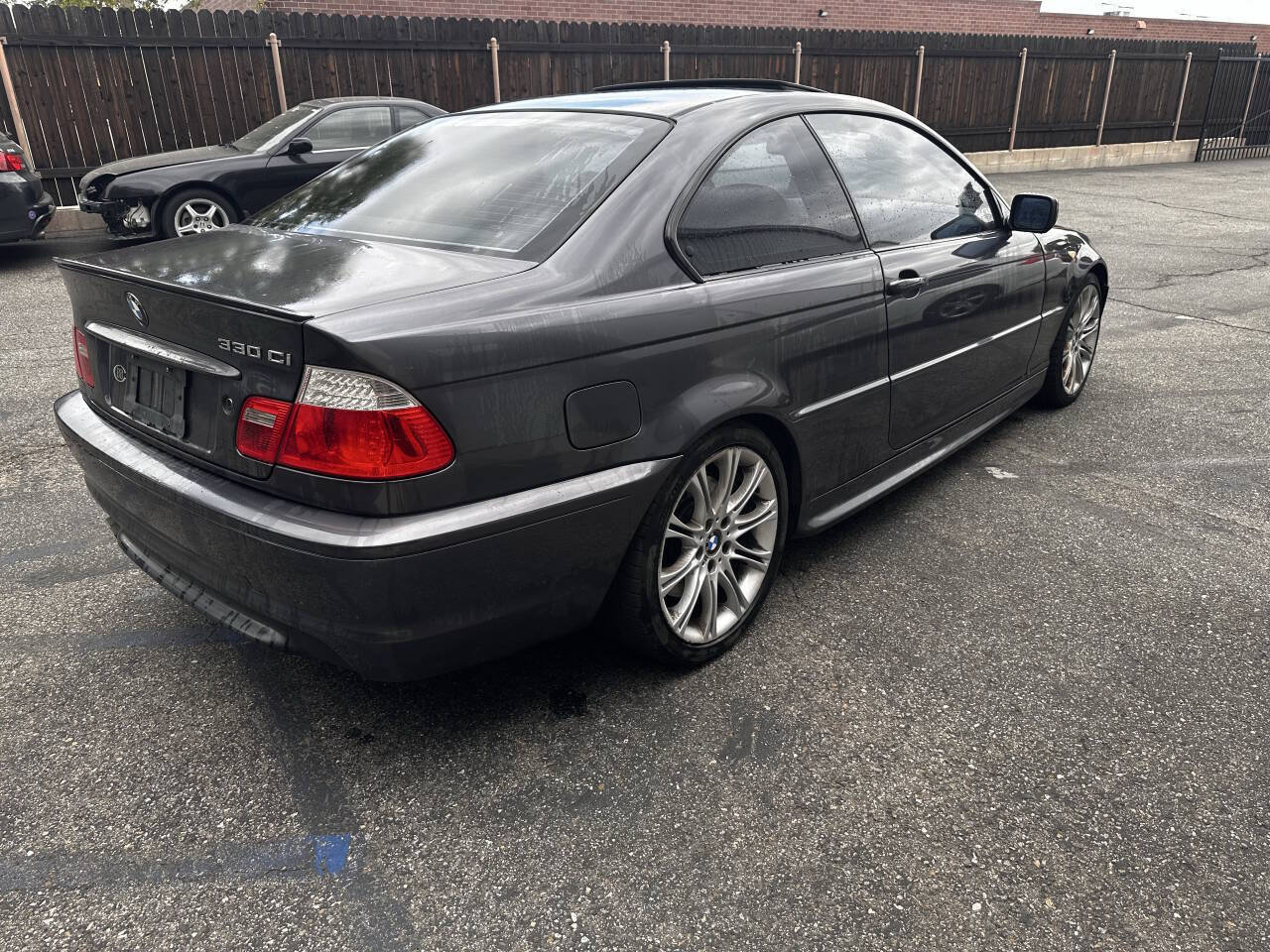 Used 2005 BMW 330Ci Coupe RWD image 5