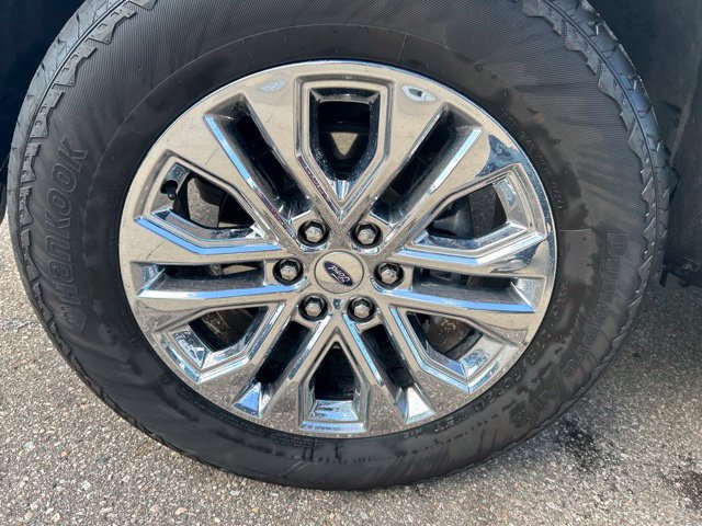 Used 2024 Ford F150 Lariat w/ Equipment Group 502A High AWD/4WD image 11