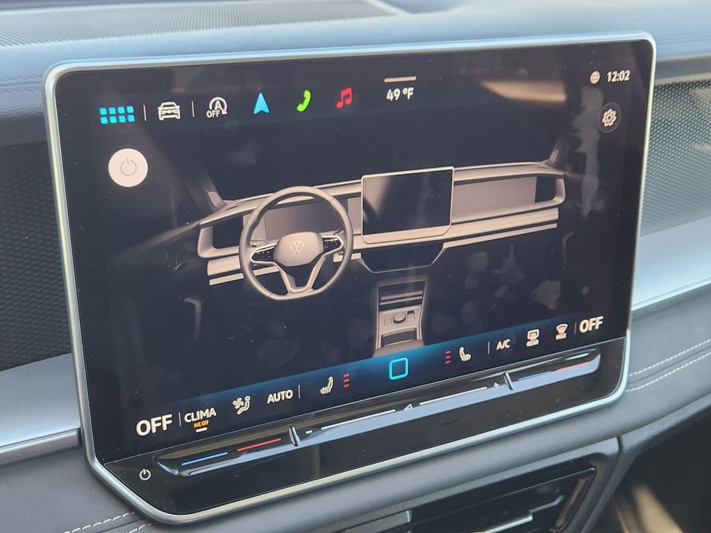 New 2025 Volkswagen Tiguan SE image 9