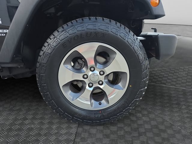 Used 2017 Jeep Wrangler Unlimited Sport AWD/4WD image 32