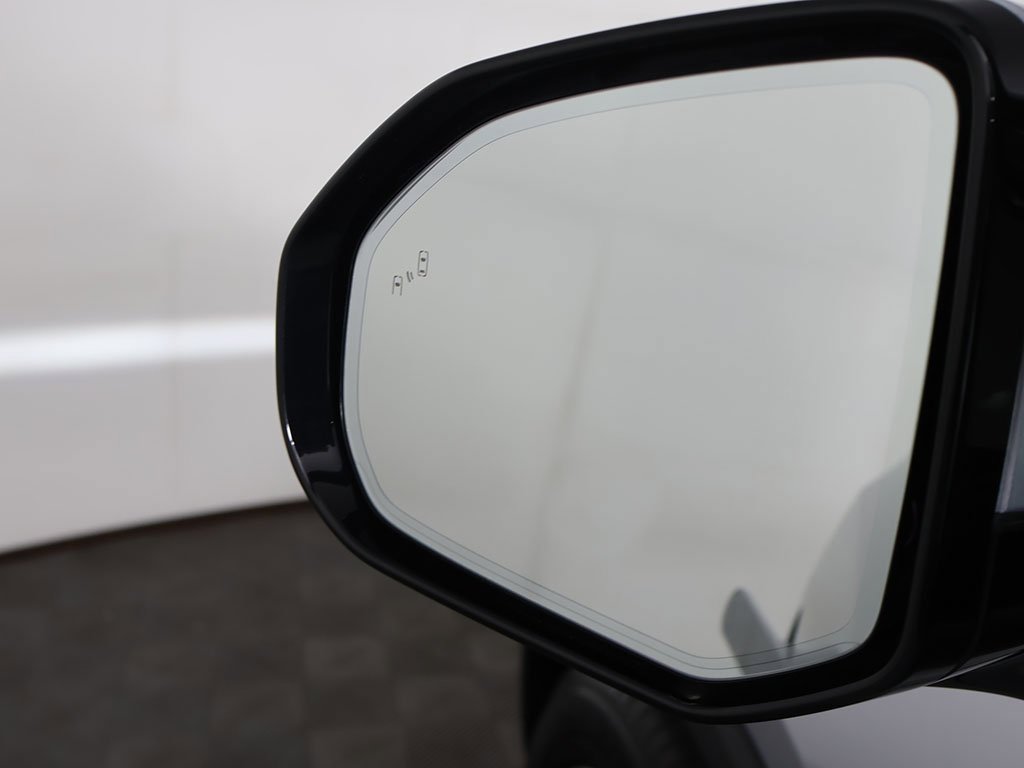 Used 2022 Rivian R1T Adventure image 35