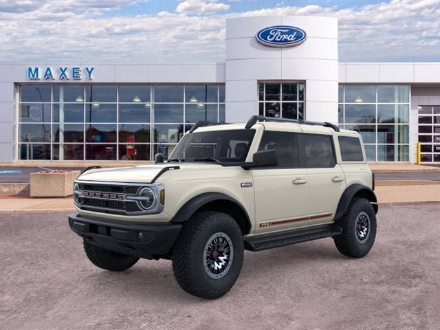 New 2026 Ford Bronco Outer Banks w/ Sasquatch Package AWD/4WD image 1