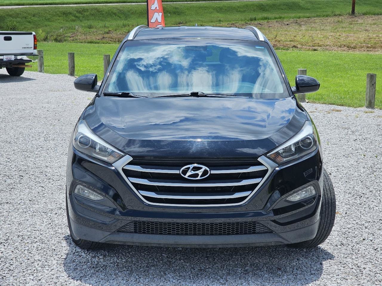 Used 2018 Hyundai Tucson SEL FWD image 3