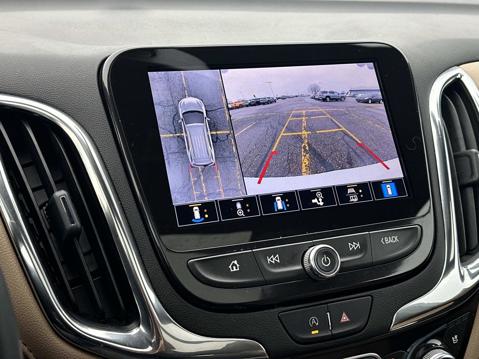 Certified 2023 Chevrolet Equinox Premier image 31