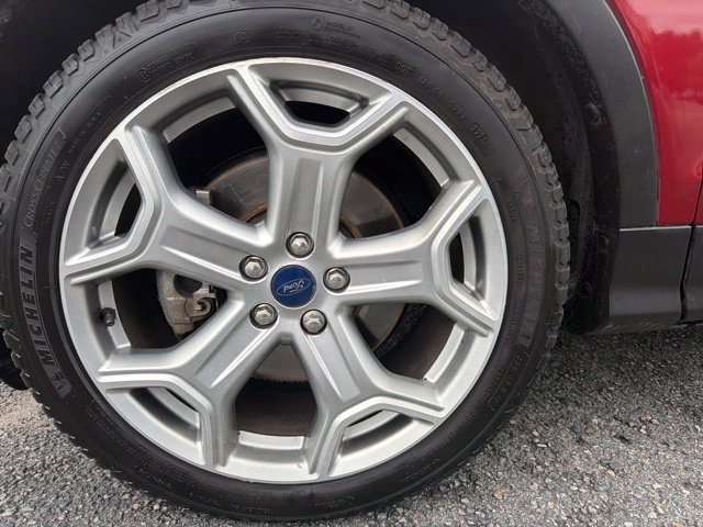 Used 2017 Ford Escape Titanium w/ Equipment Group 301A AWD/4WD image 5