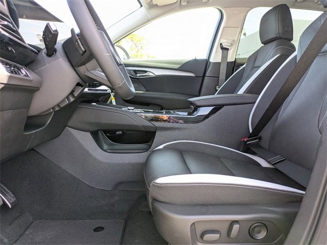New 2025 Buick Envision Sport Touring image 21