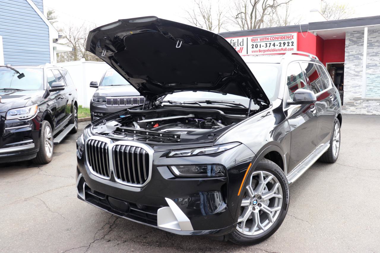 Used 2025 BMW X7 xDrive40i AWD/4WD image 75
