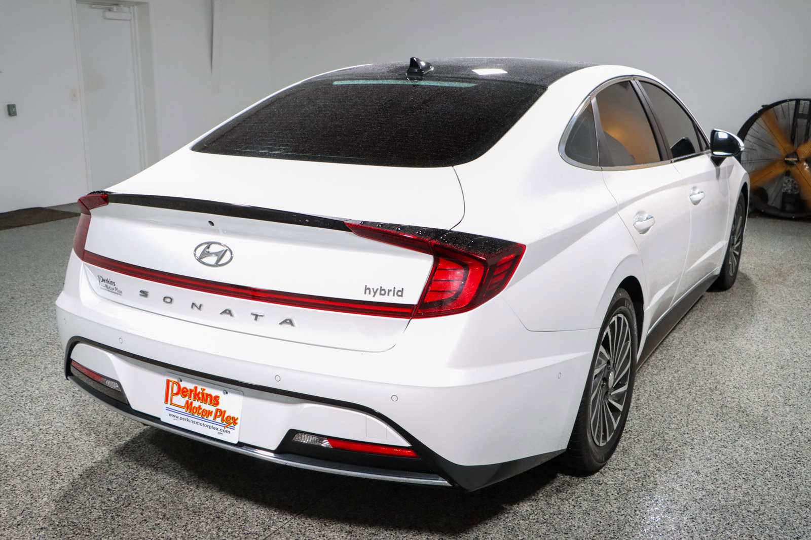 Used 2022 Hyundai Sonata Limited FWD image 7