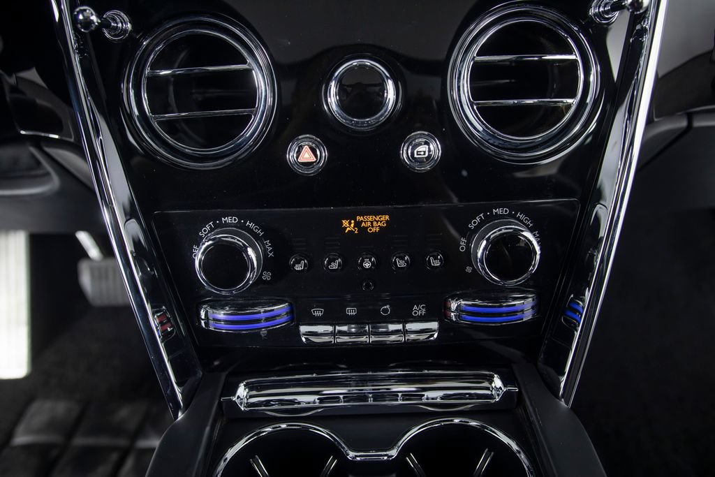 Used 2019 Rolls-Royce Cullinan AWD/4WD image 52