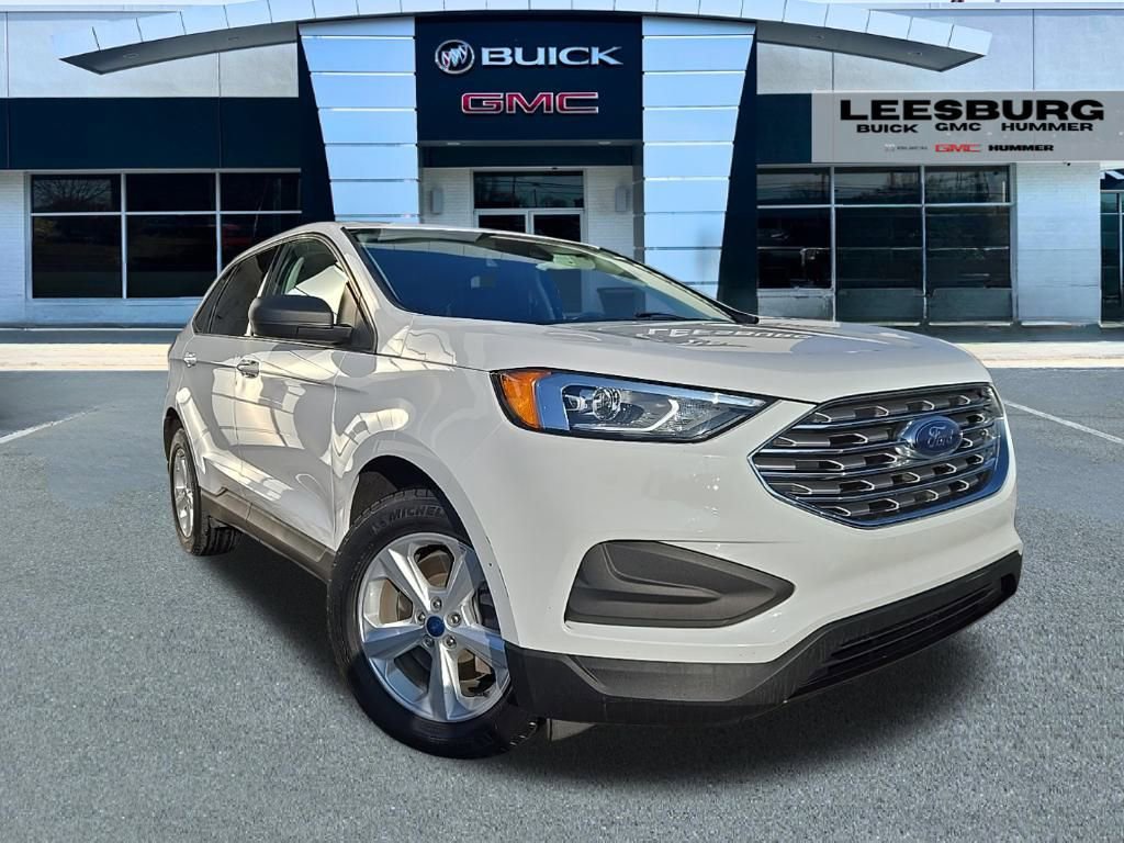 Used 2021 Ford Edge SE image 1
