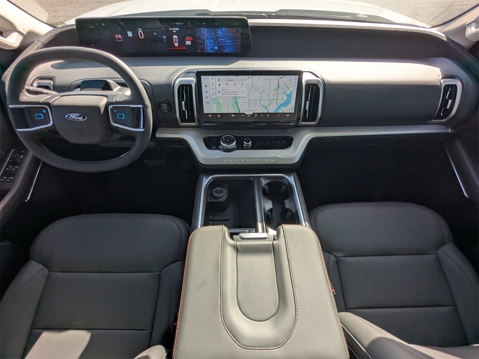 New 2025 Ford Expedition Active image 18