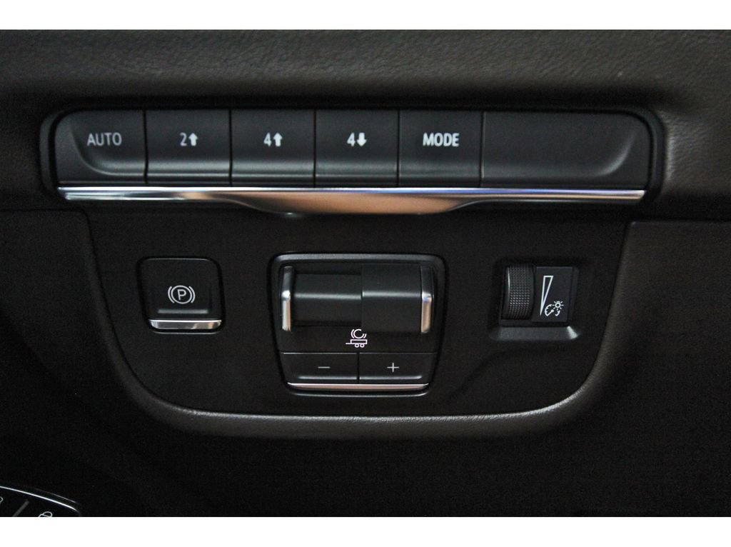 Certified 2026 Cadillac Escalade Luxury w/ LPO, Floor Liner Package AWD/4WD image 16
