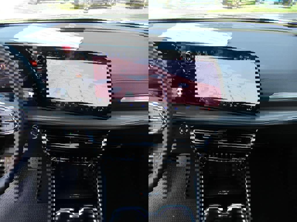 New 2026 Chevrolet Traverse LT image 19