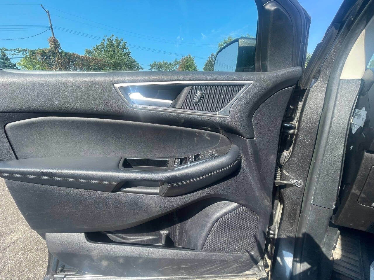 Used 2019 Ford Edge SEL w/ Equipment Group 201A image 9