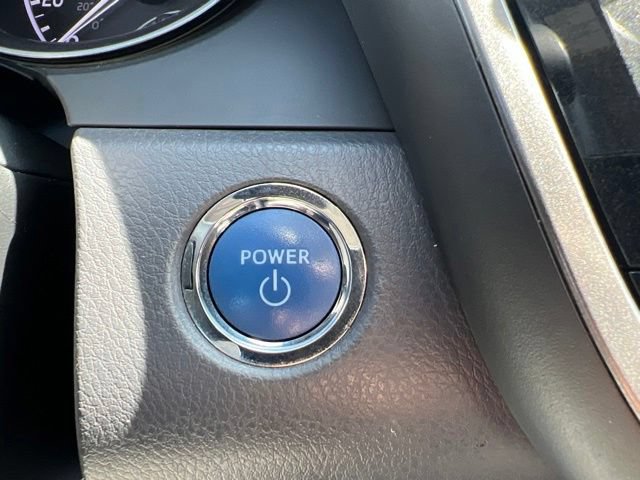 Used 2022 Toyota Camry SE w/ Audio Upgrade Package FWD image 17