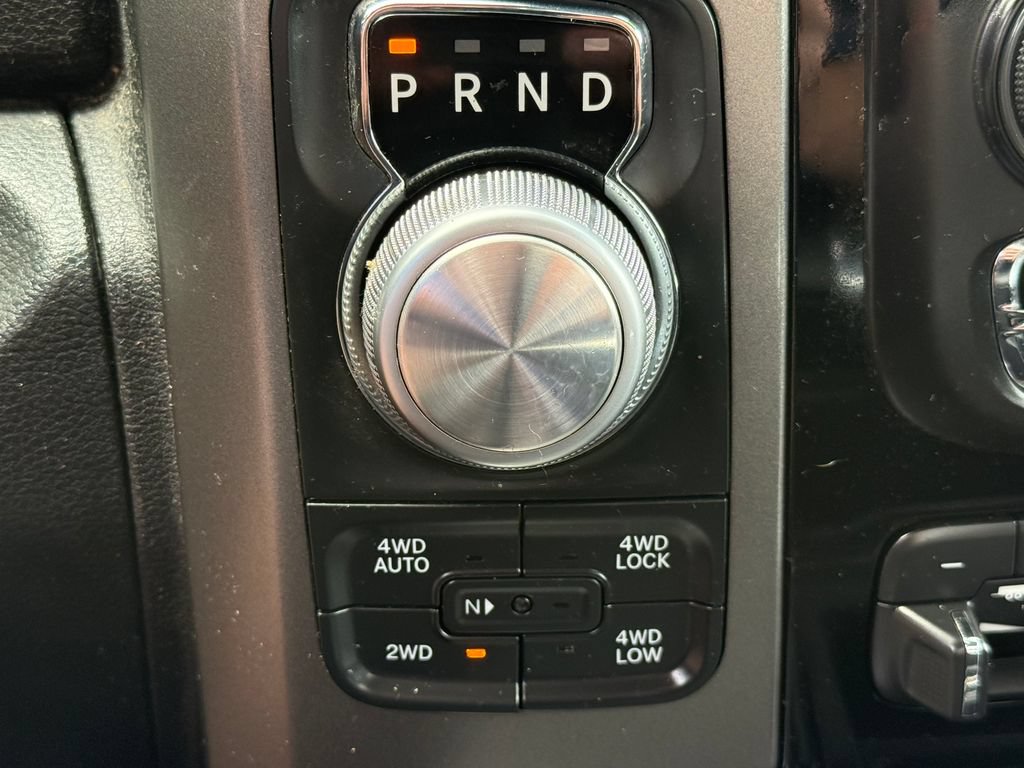 Used 2015 RAM 1500 Sport w/ Convenience Group AWD/4WD image 3