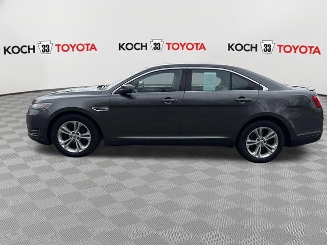 Used 2018 Ford Taurus SEL w/ Equipment Group 201A image 4