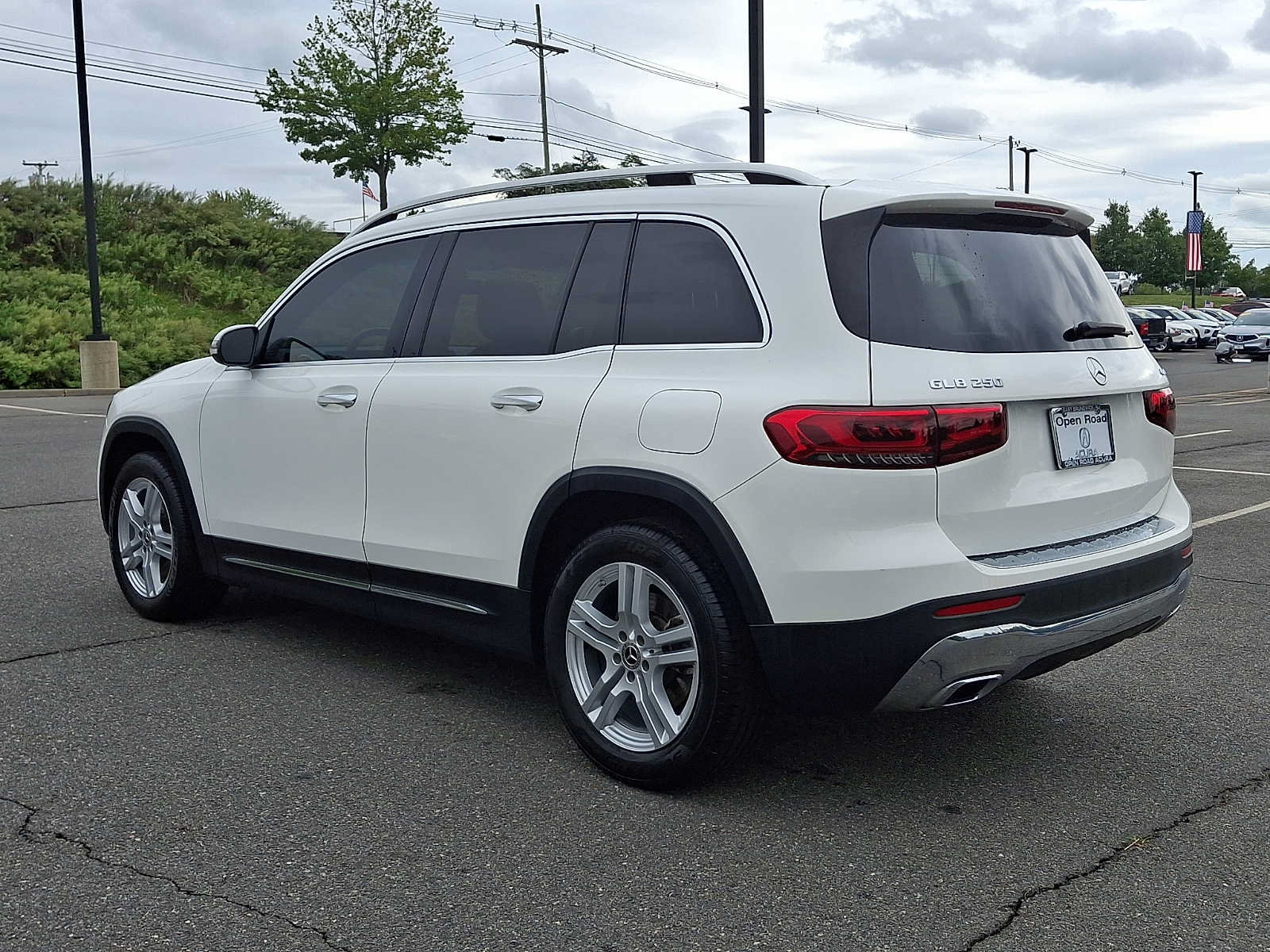 Used 2023 Mercedes-Benz GLB 250 4MATIC image 4