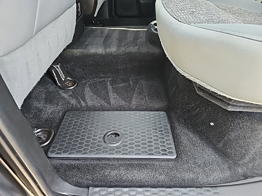 Used 2017 RAM 1500 Big Horn AWD/4WD image 18