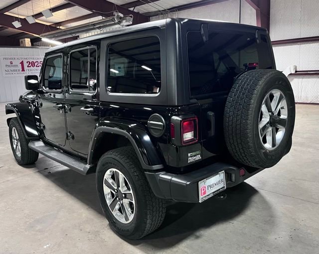 Used 2022 Jeep Wrangler Unlimited Sahara image 9