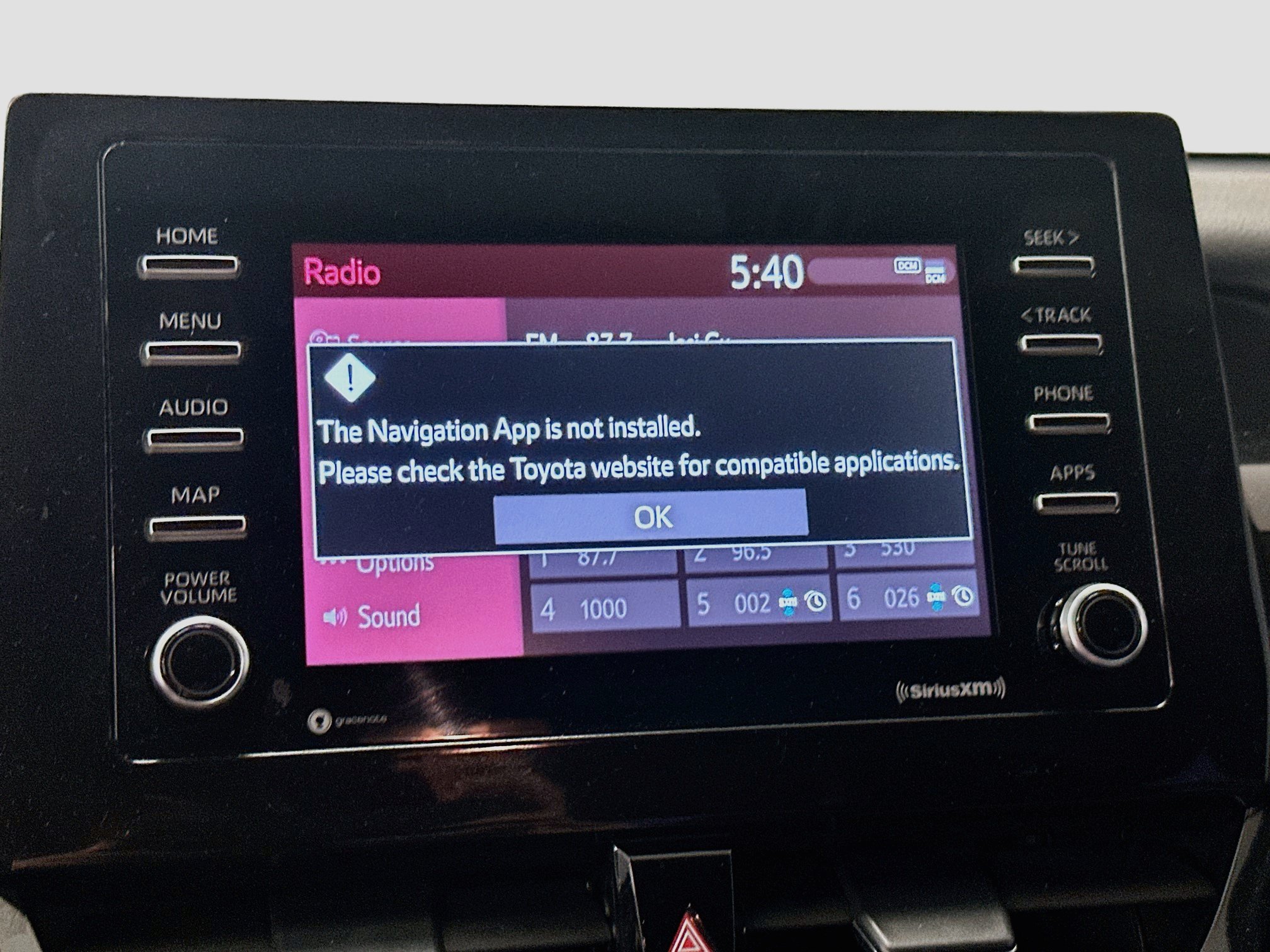 Used 2021 Toyota Camry SE FWD image 23