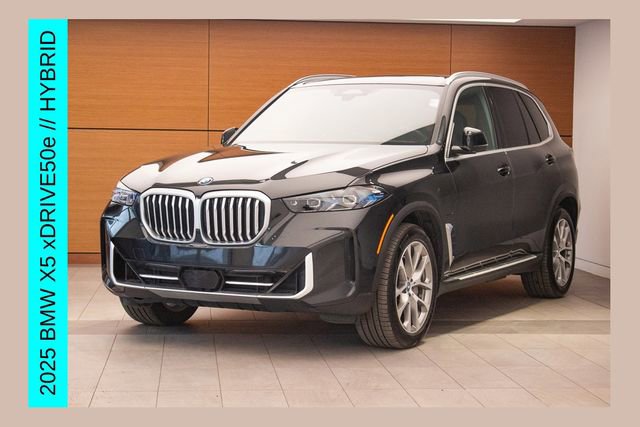 Used 2025 BMW X5 xDrive50e image 1