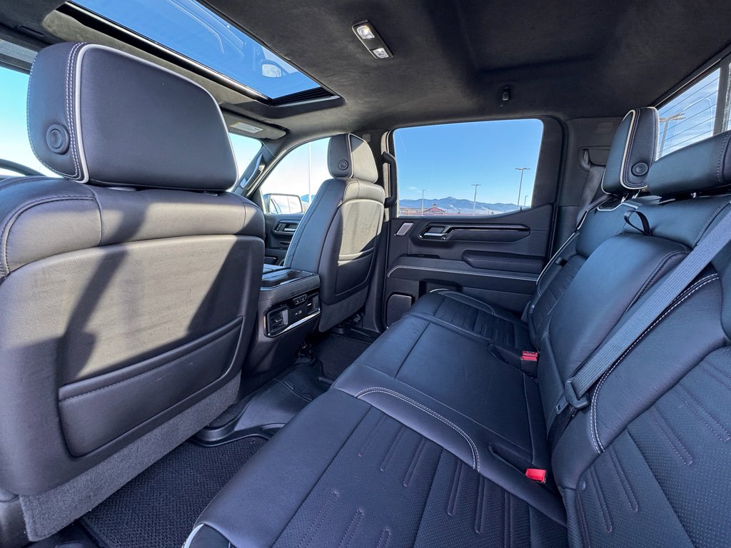 Used 2022 GMC Sierra 1500 AT4X image 15