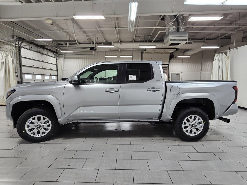 New 2026 Toyota Tacoma SR5 image 12
