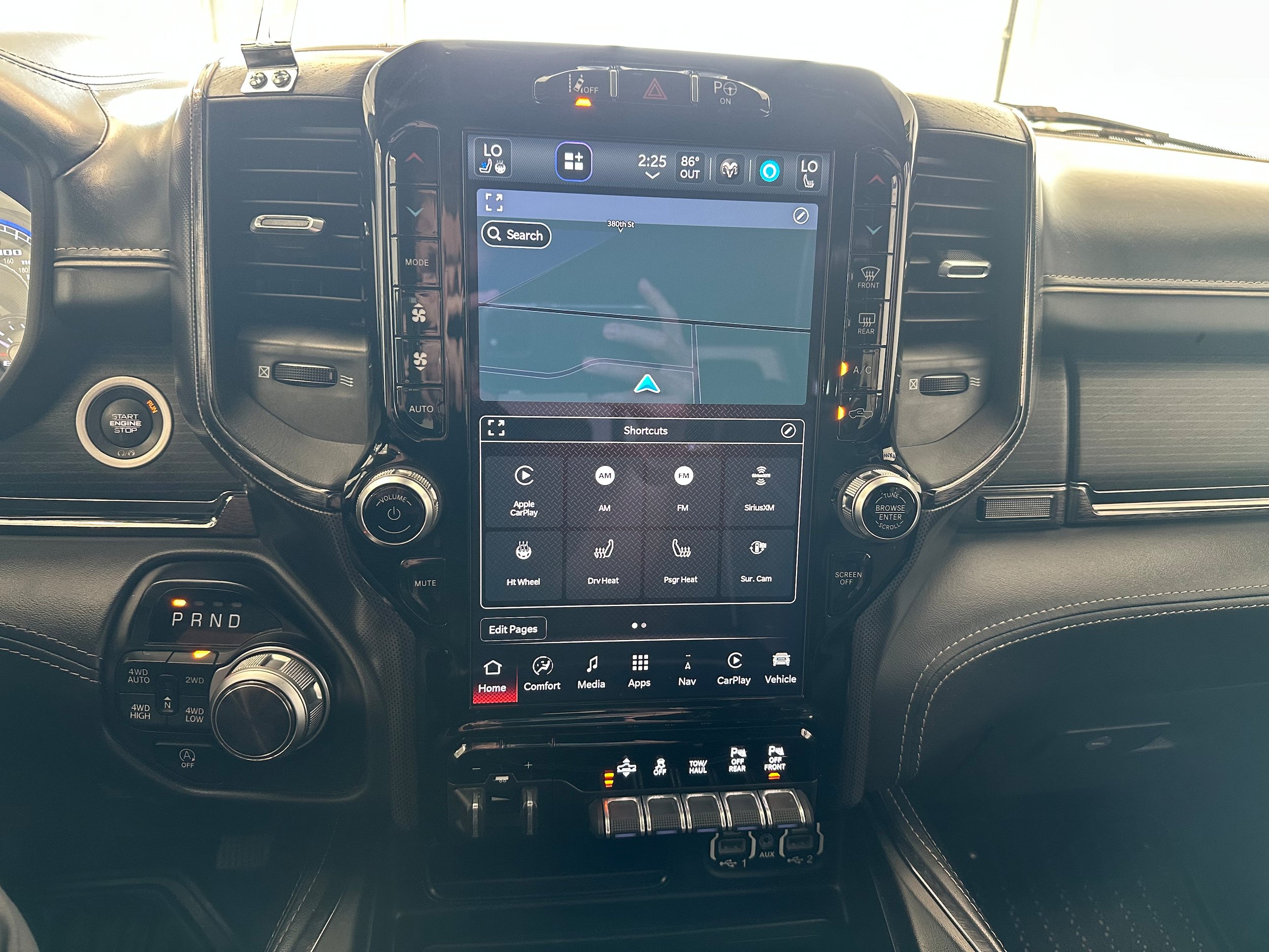 Used 2022 RAM 1500 Limited AWD/4WD image 17