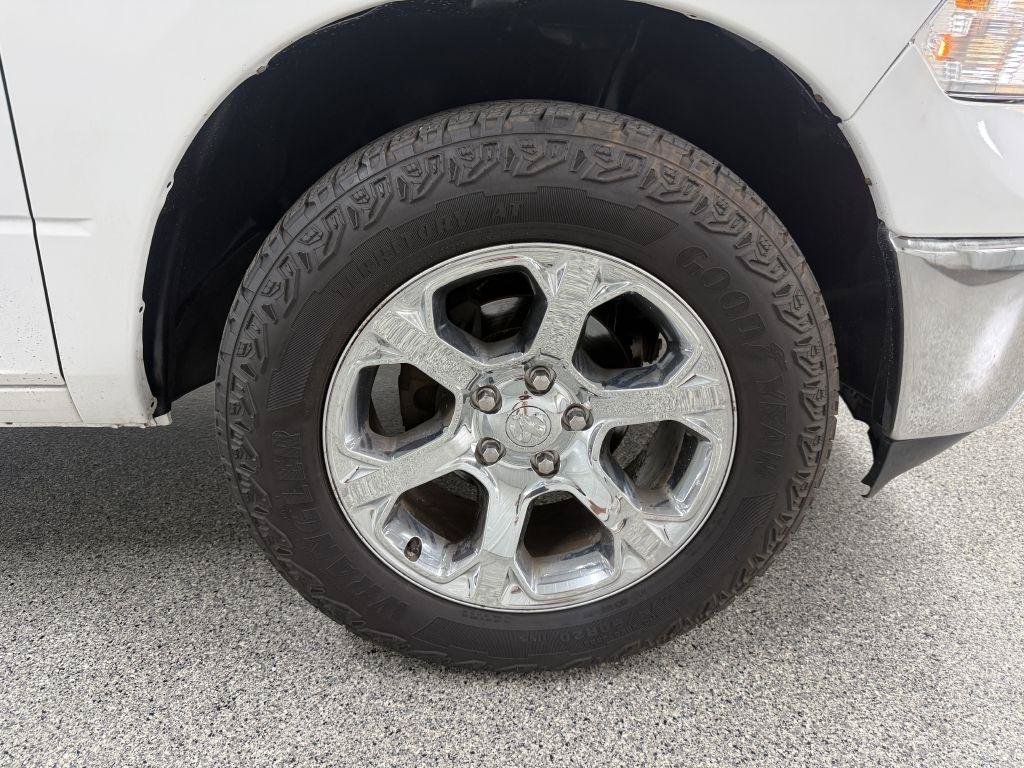 Used 2019 RAM 1500 Tradesman w/ Chrome Plus Package AWD/4WD image 38