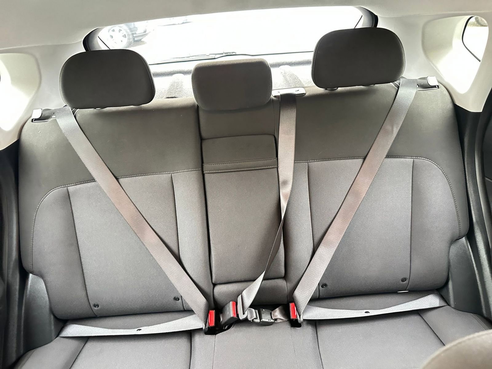 Used 2025 Hyundai Kona SEL image 38