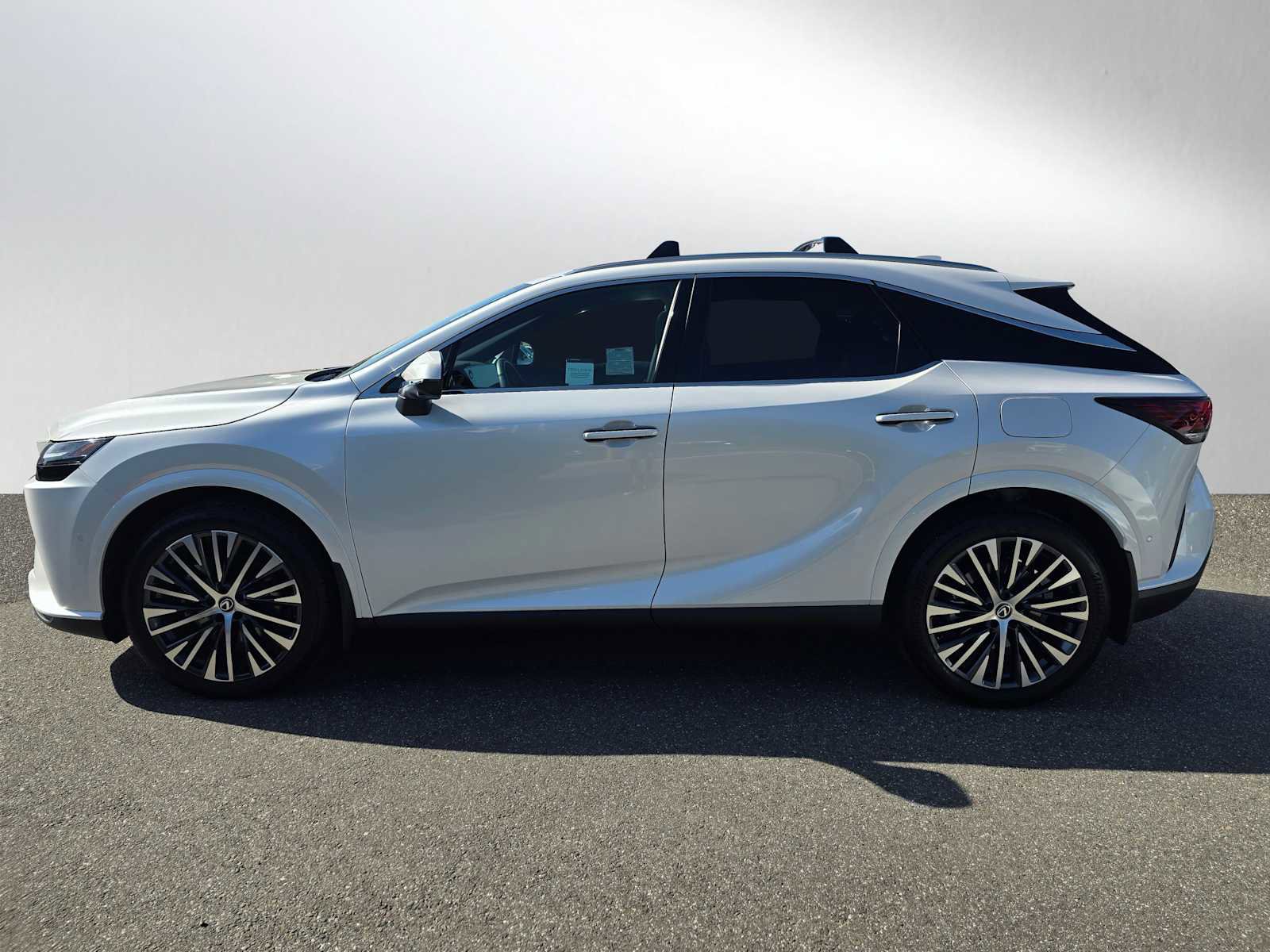 Used 2025 Lexus RX 350 Premium Plus image 6