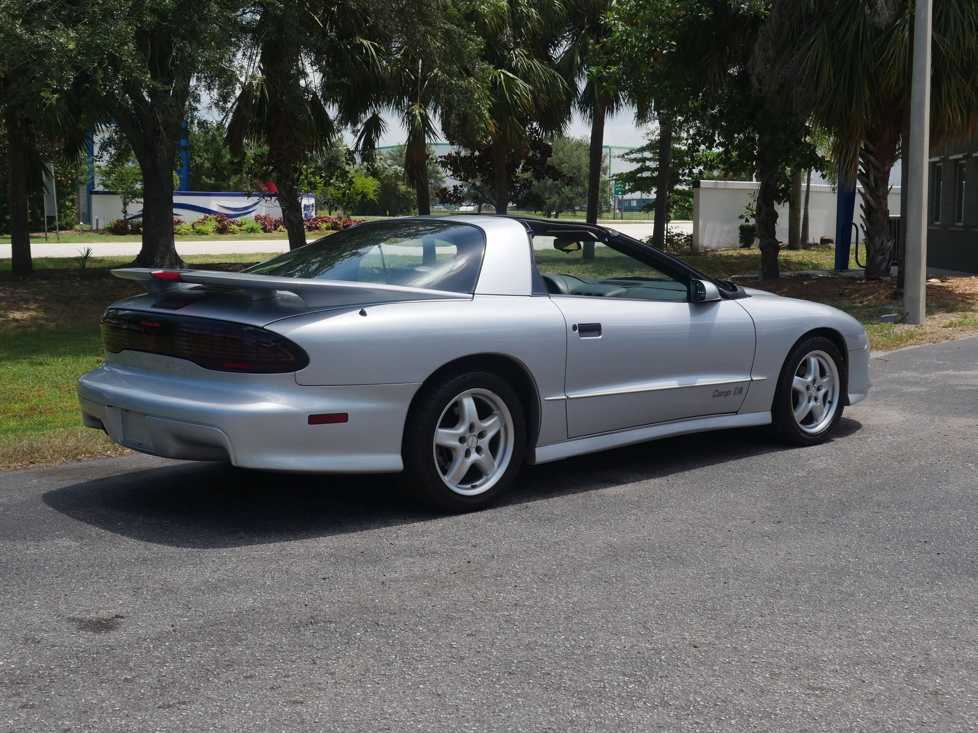 Used 1997 Pontiac Firebird Trans Am RWD image 47