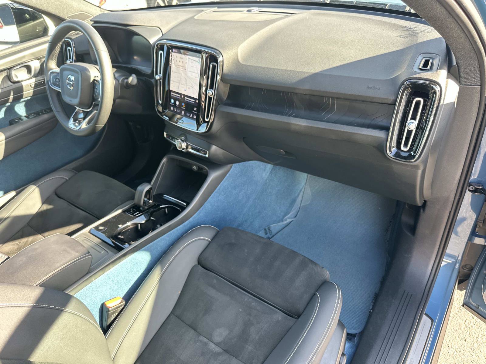 Certified 2023 Volvo C40 P8 Recharge Plus image 26