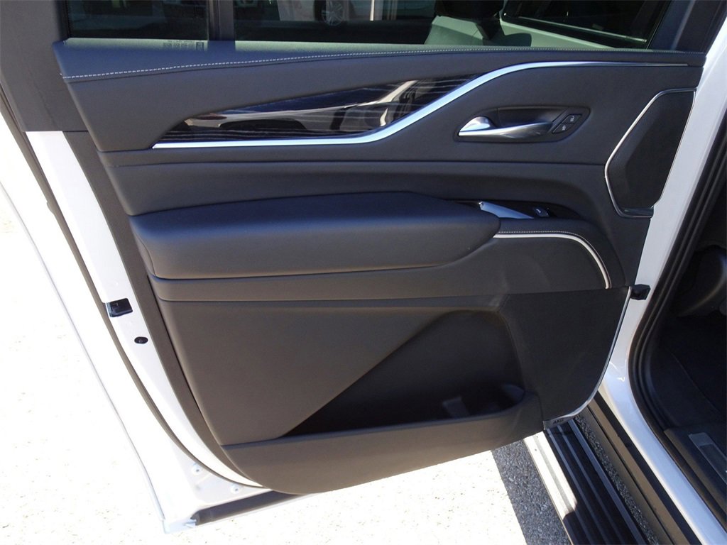 Used 2021 Cadillac Escalade ESV Sport w/ Driver Assist Tech Package image 19