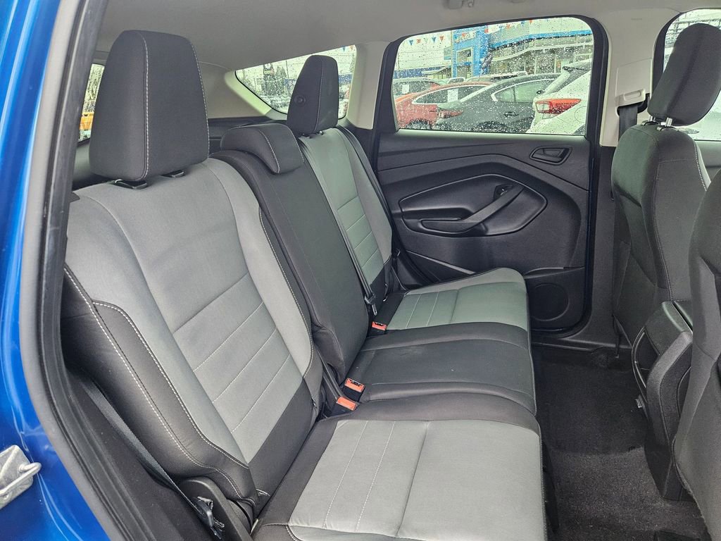 Used 2019 Ford Escape S image 32