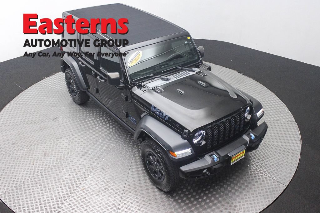 Used 2023 Jeep Wrangler Unlimited w/ Sun & Screen Package AWD/4WD image 3
