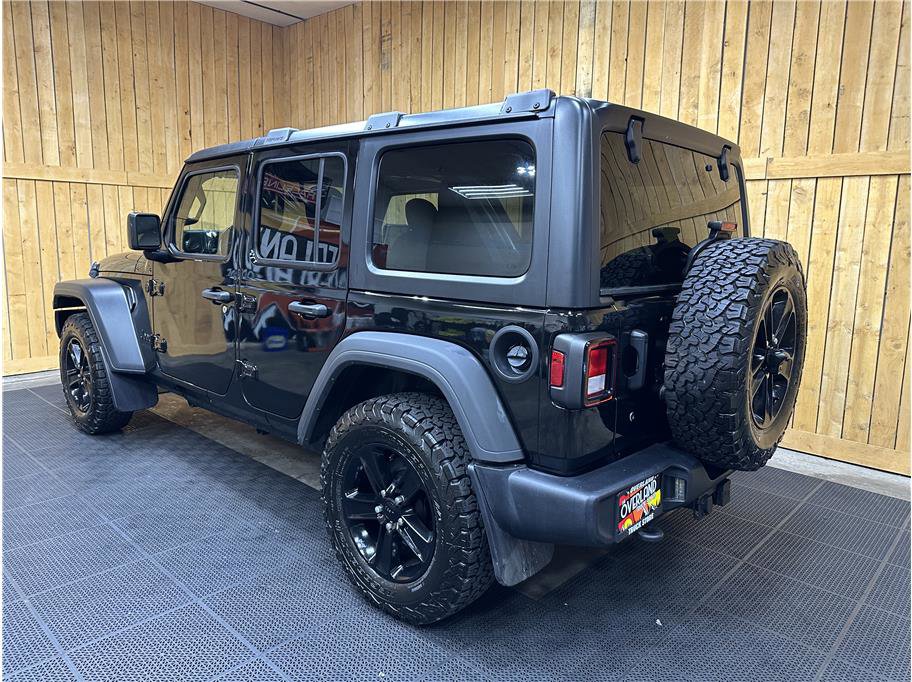 Used 2020 Jeep Wrangler Unlimited Sport image 11