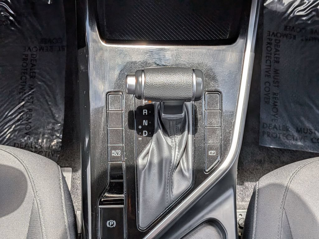 Used 2025 Kia Niro LX FWD image 20