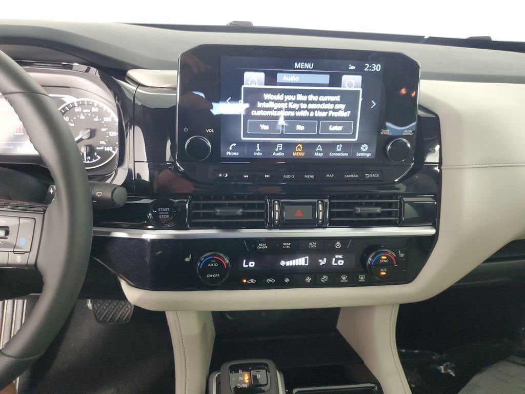 New 2025 Nissan Pathfinder SL image 16