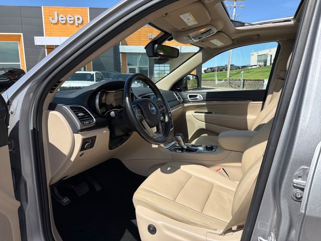 Used 2020 Jeep Grand Cherokee Limited image 18