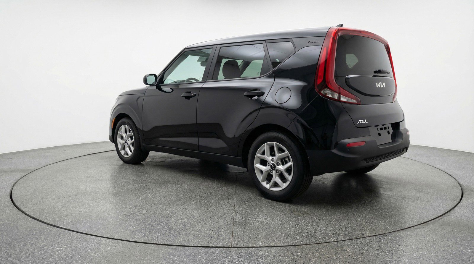 Used 2025 Kia Soul LX w/ LX Technology Package image 6