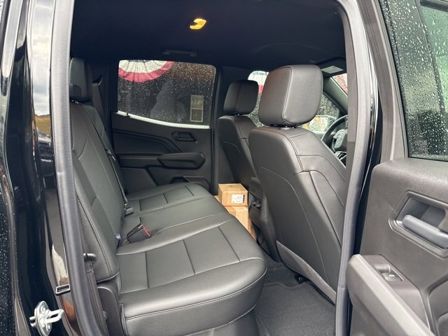 New 2025 Chevrolet Colorado Trail Boss w/ Midnight Edition image 12