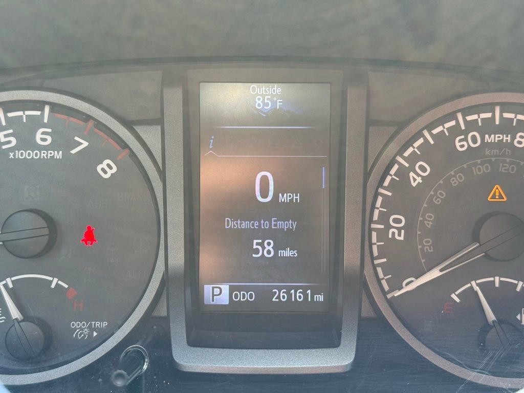 Used 2019 Toyota Tacoma TRD Off-Road w/ TRD Premium Off Road Package image 10