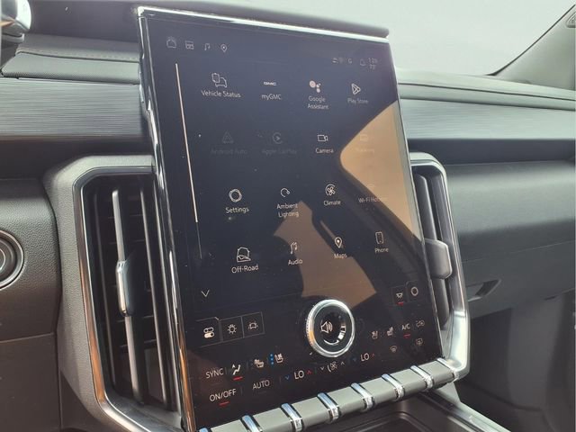 New 2026 GMC Acadia AT4 w/ Luxury Package image 3