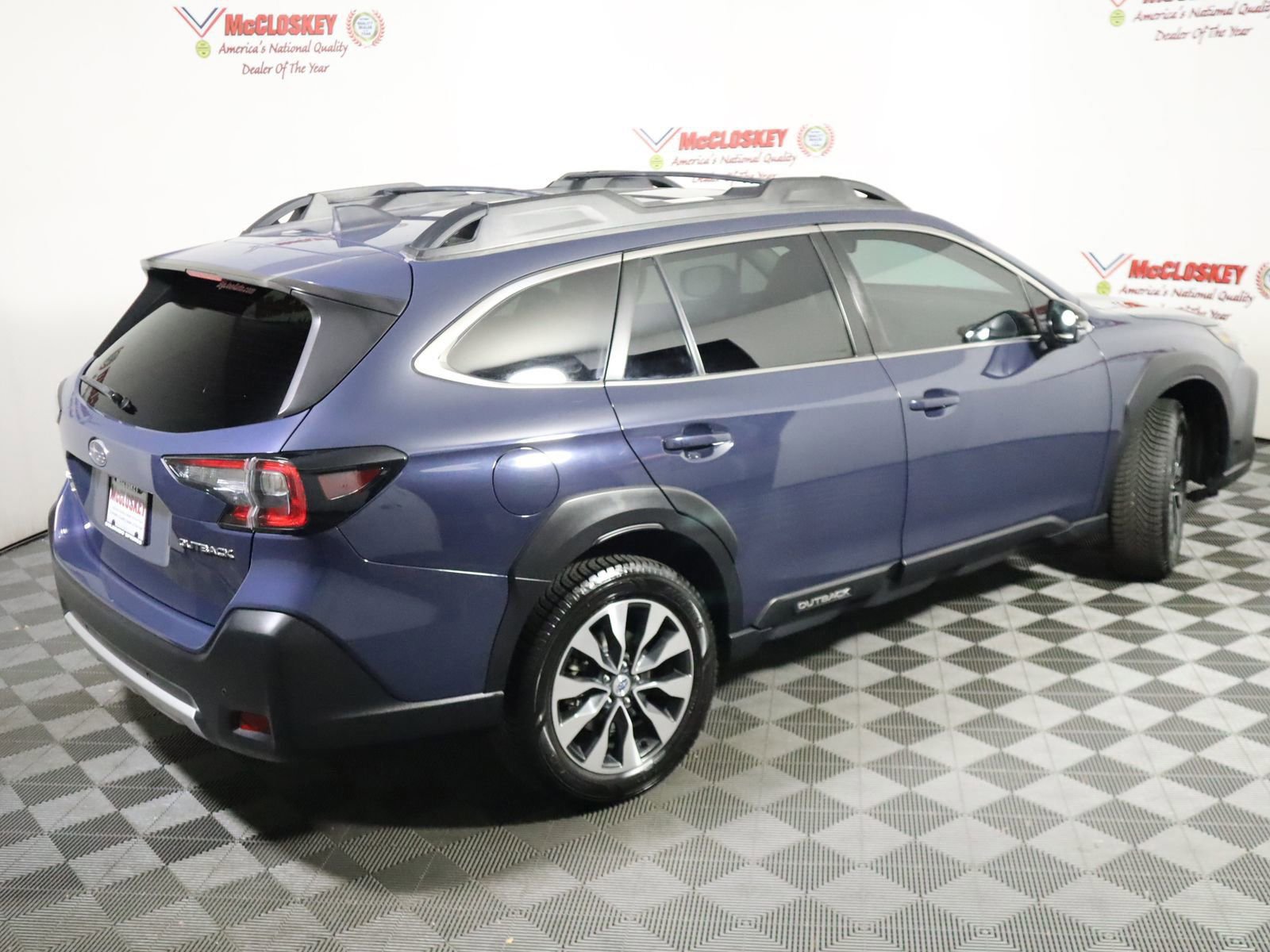 Used 2023 Subaru Outback Limited image 5